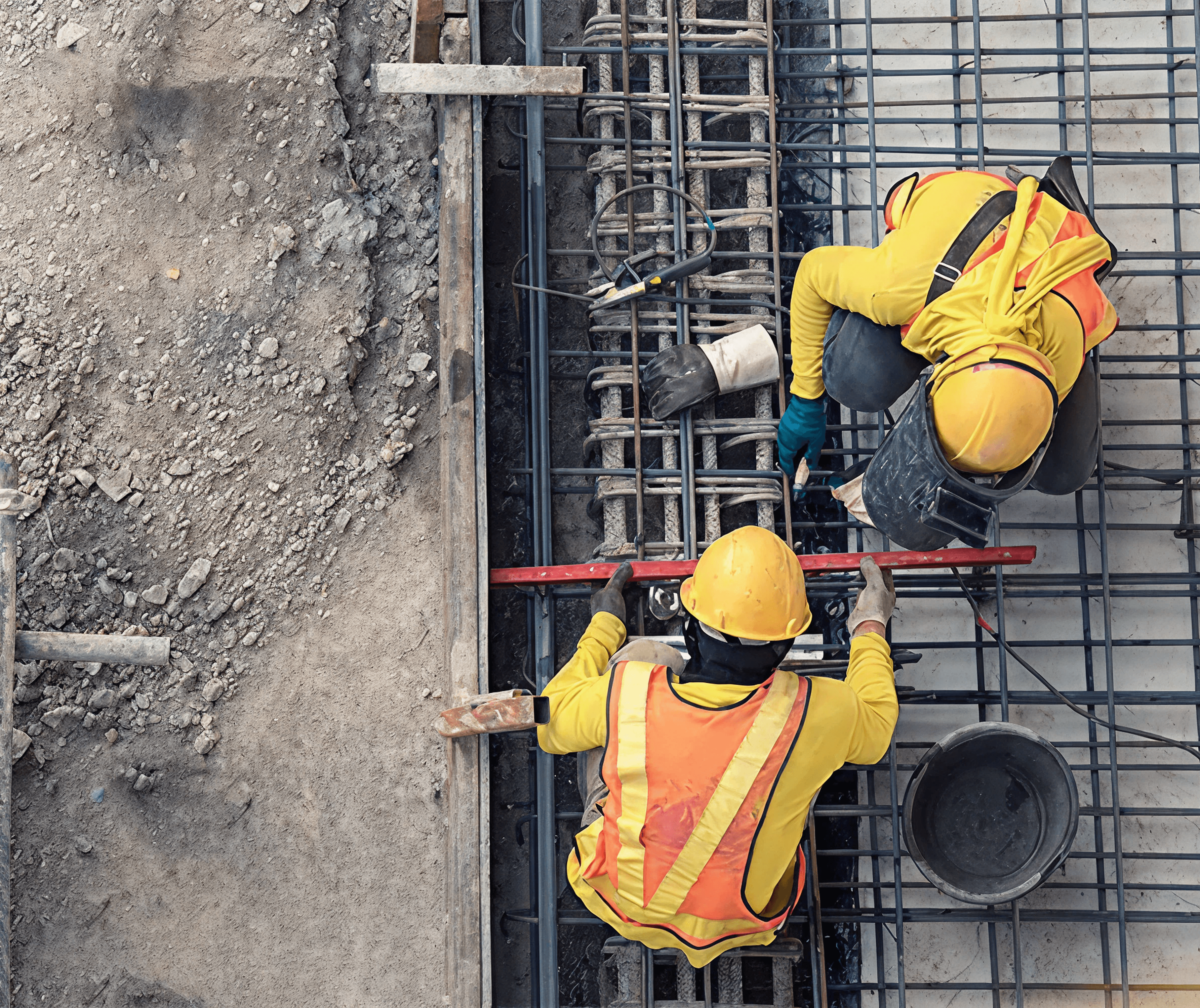 작업자의 위치를 실시간으로 추적해 사고를 사전에 방지하세요
